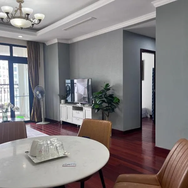 Vinhomes Royal City Luxury Apartment 3Br, hotel v Hanoji