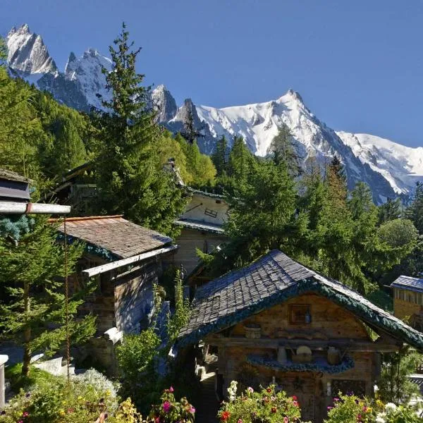 Hôtel Les Chalets de Philippe avec Jacuzzis Privatifs, hotel in Chamonix-Mont-Blanc