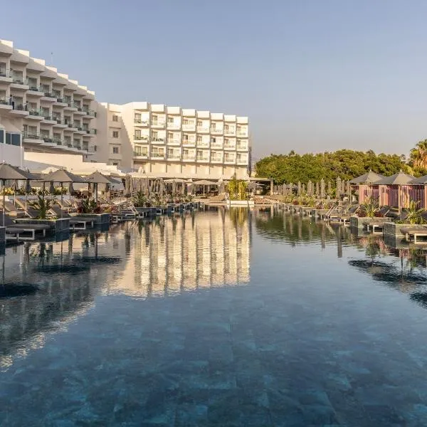 Cali Resort & Spa Designed For Adults by Louis Hotels, готель у Пафосі