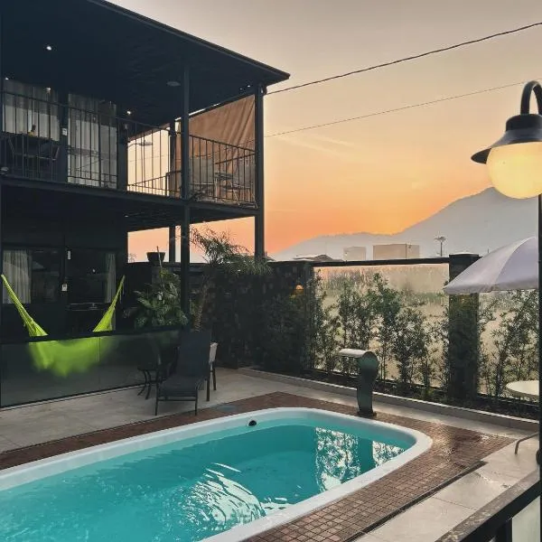 Pousada Canto do Gravatá, hotel in Penha