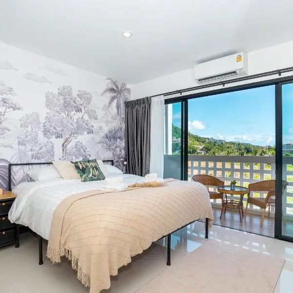 Mitsu Guesthouse, hotel in Karon Beach