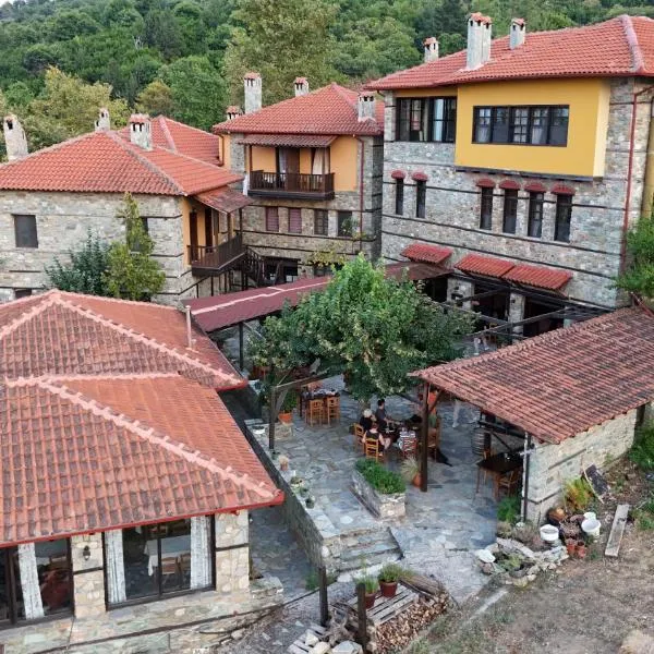 Pliades Traditional Guesthouse, hotel v destinaci Palaios Panteleimon