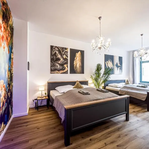 Große 3 Schlafzimmer Unterkunft mit Küche, Bad, Waschmaschine & Balkon am Zoo, hotel a Lipsia