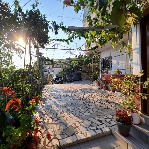 Zejnati Home Saranda, hôtel à Saranda