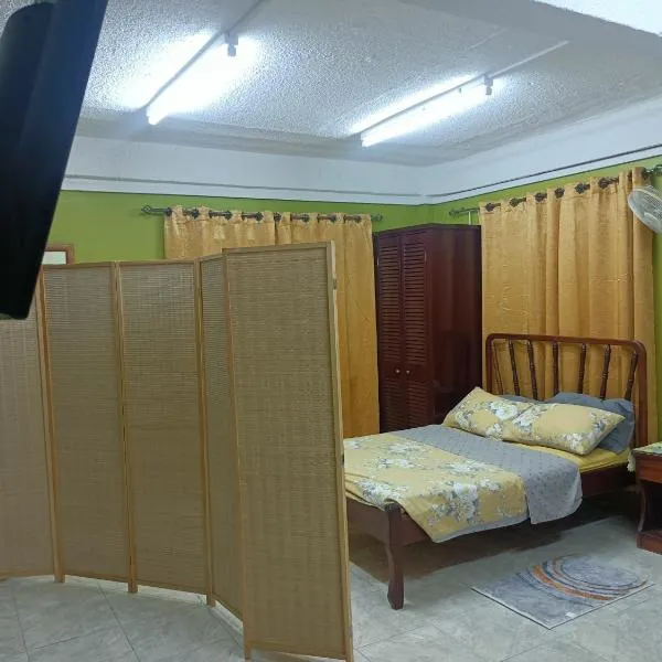 Urban Oasis Apartment 2, hotel a Castries