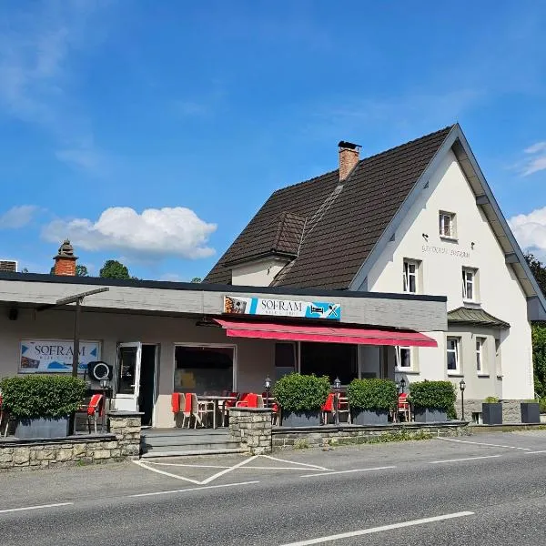Gasthaus Sofram, hotel in Frastanz