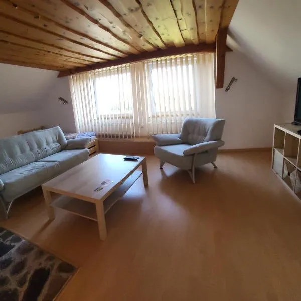 Ubytovanie na Kolónke, ξενοδοχείο σε Vrutky