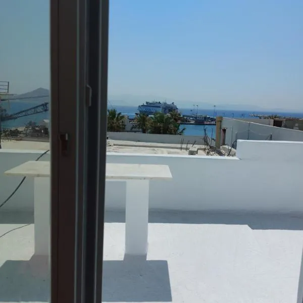 Castellino Naxos，位于纳克索乔拉的酒店