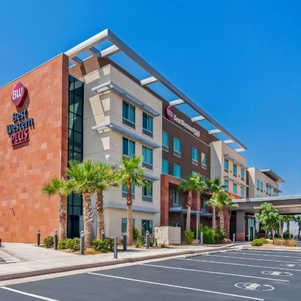 Best Western Plus Settlers Point，位于华盛顿的酒店