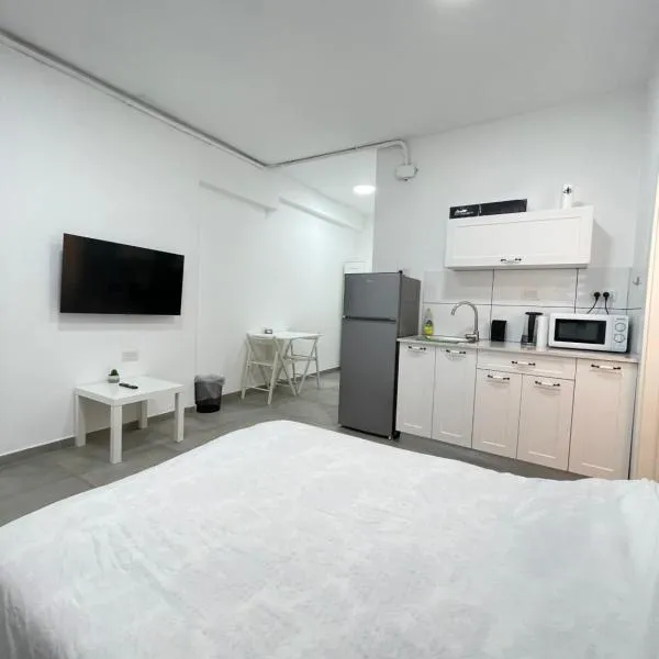 Zan, hotell sihtkohas Netanya