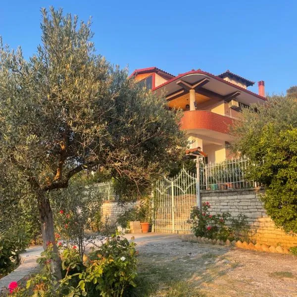 Georgemishel Guest House, hotel v destinaci Berat