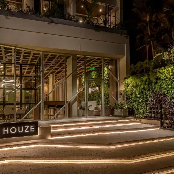 HOUZE - Stay & Residences by AVA، فندق في أسونسيون