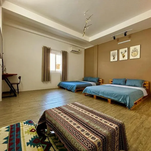 STAY hostel - 300m from the ferry, ξενοδοχείο σε Rach Gia