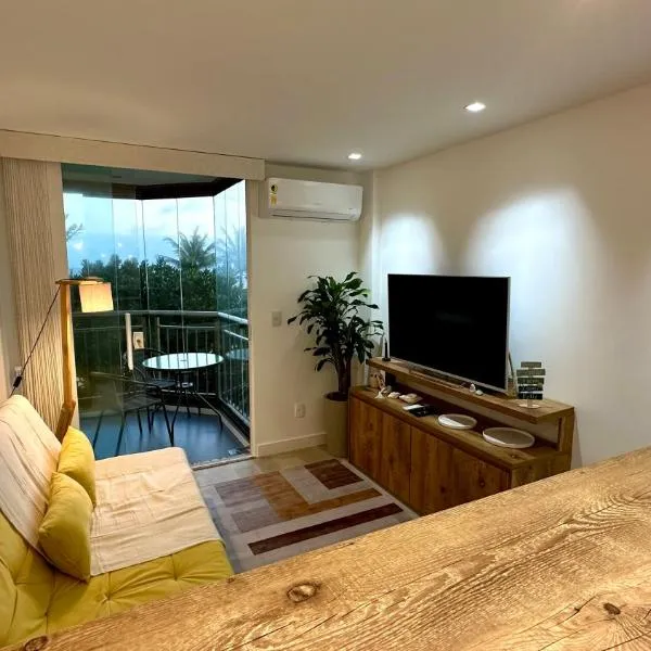 Camboinhas Loft Vista Mar, Pé na Areia, com Piscina e Churrasqueira, hotel in Niterói