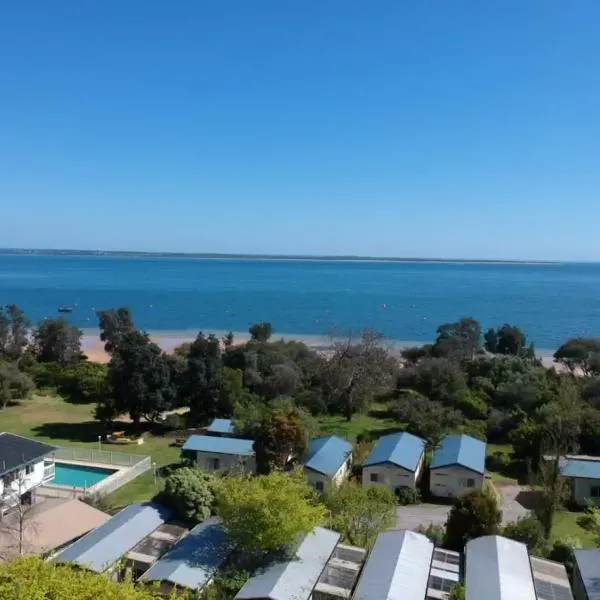 Beach Park Phillip Island - Cabins, hotell Cowesis