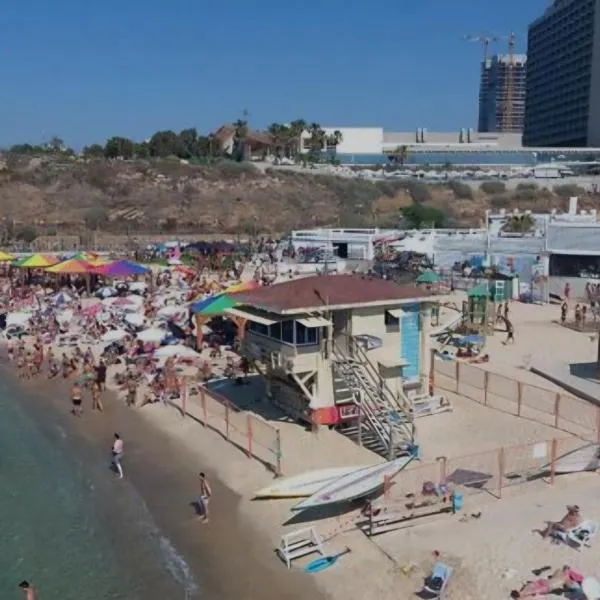 Apartment near Hilton, hotel in Tel Aviv