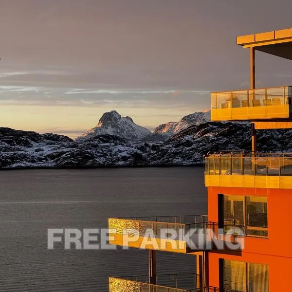 Central Apartment in Bodø with ocean view, khách sạn ở Bodø