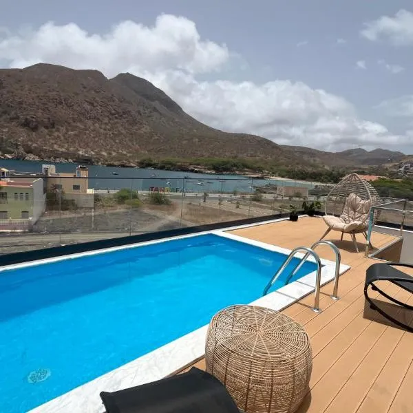 CasaZina, Hotel in Tarrafal