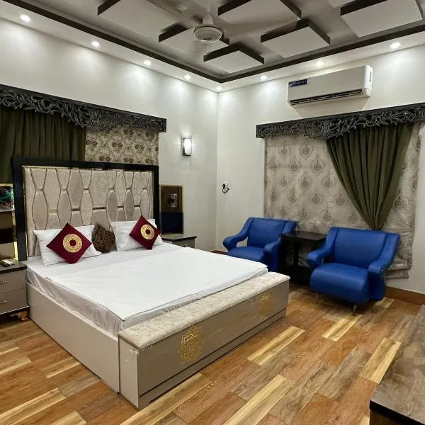 The Red Tree Family Guest House, hotel in Karachi