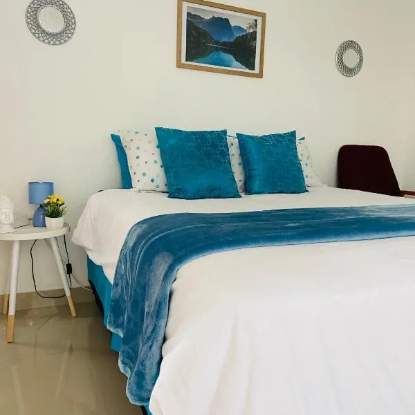 The Fern Corner Guest House 1,察嫩的飯店