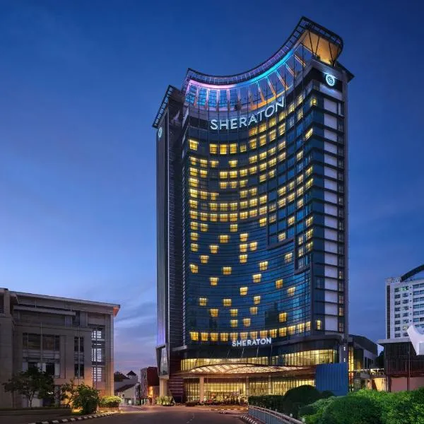 Sheraton Kuching Hotel, hotel en Kuching