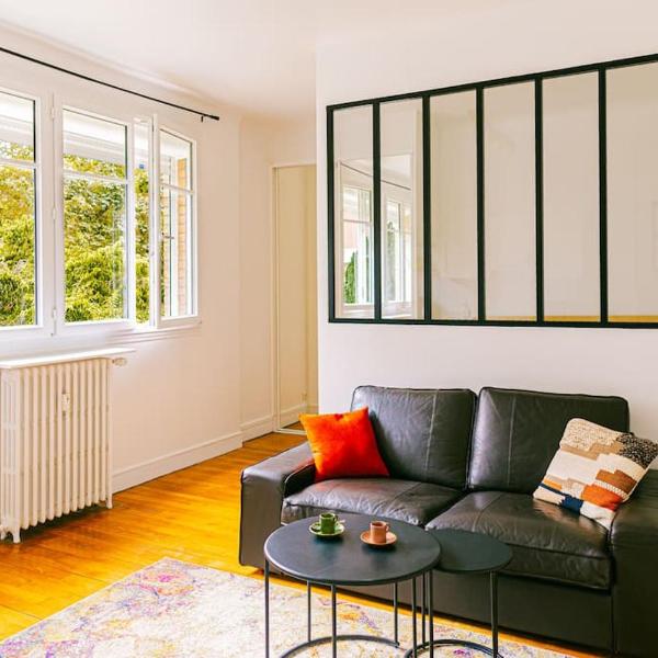 Studio Eiffel Tower Necker, Paris