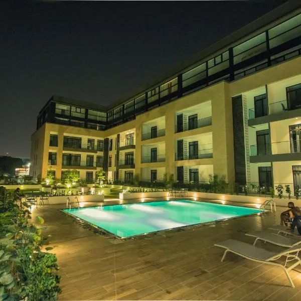 Accra Luxury Apartments at Embassy Gardens, hotel in Accra