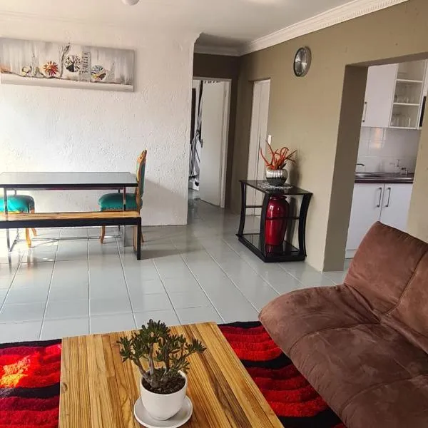 46 Charles Bed and Breakfast, hotel in Tierpoort