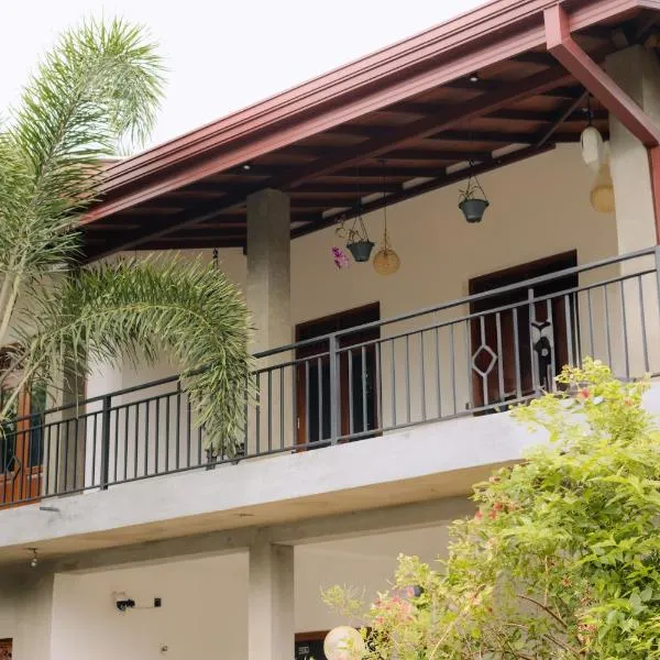 Falkennest Villa, ξενοδοχείο σε Wadduwa