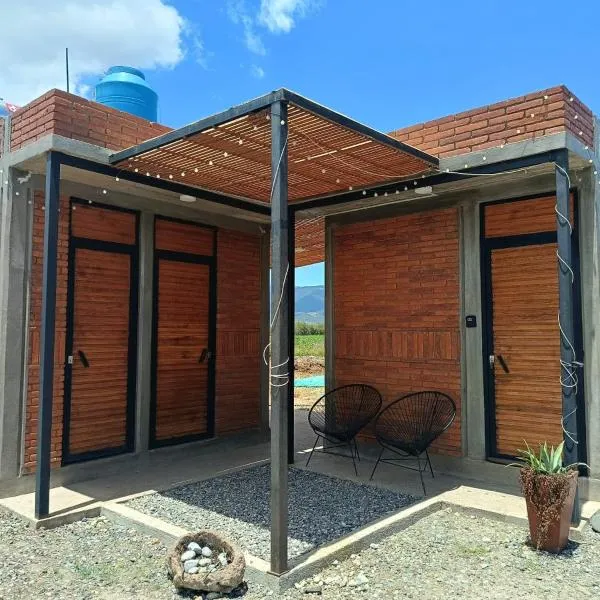 Bungalow Jabalí en Fábrica de Mezcal by Casa Oaxaca, hotel v destinaci San Juan Guelavía