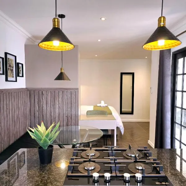 Hampton Collection Avenues - Cosy 2 Sleeper Studio Apartment, hotel v destinaci Durban