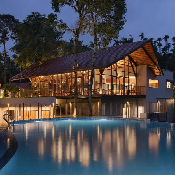 Sterling Lontano Waterfront Wayanad, hotel in Meppādi