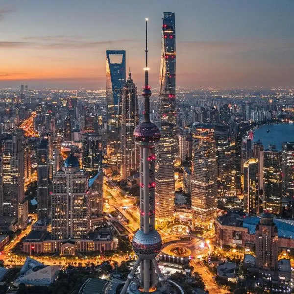 Nostalgia S Hotel Shanghai Railway Station & Suzhou Creek 时光漫步S酒店上海火车站苏州河店 Free fresh ground coffee,Free laundry service, hotel in Shanghai