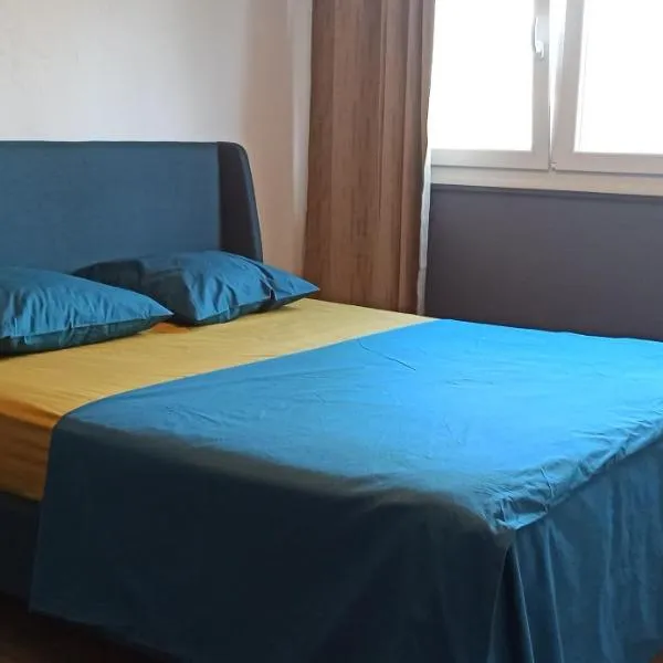 Apartement 2 rooms Saint Louis - Euroairport - Basel - Train station, hôtel à Saint-Louis