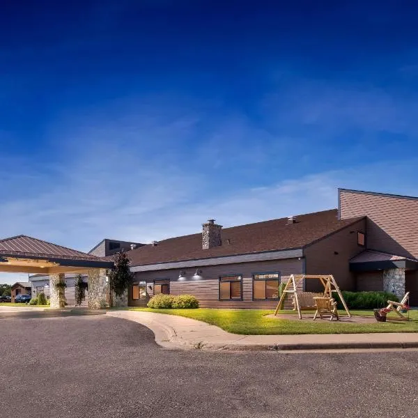 Heartland Inn & Suites, SureStay Collection by Best Western, hotel em Park Rapids