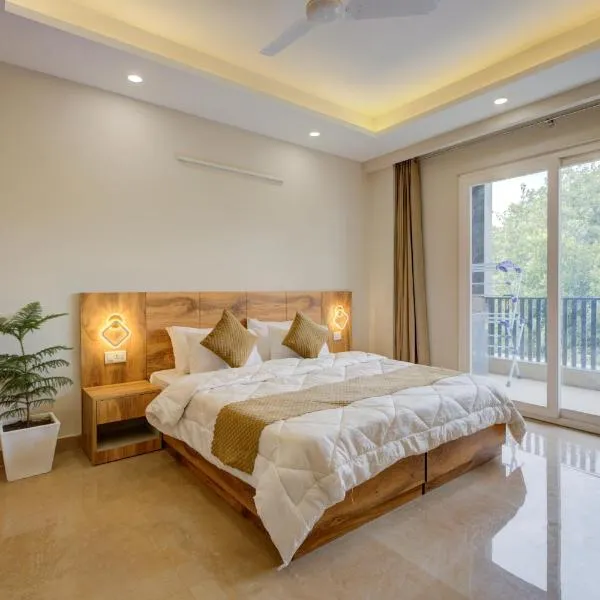 The Lodgers Luxury 1 BHK Serviced Apartment in Gurugram Near Millennium City Centre Metro, hotel in Gurgaon