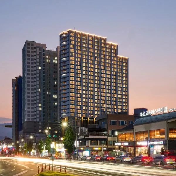 The Hotel Sokcho, hotel in Sokcho