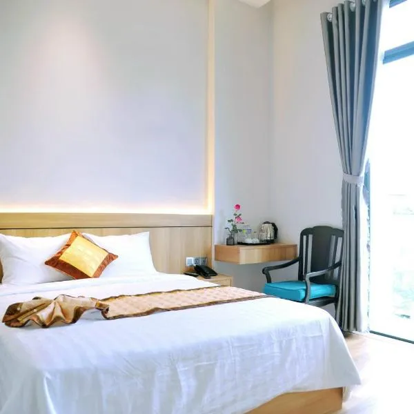 Khách Sạn LUCIEN HOTEL Quy Nhơn, ξενοδοχείο σε Quy Nhon