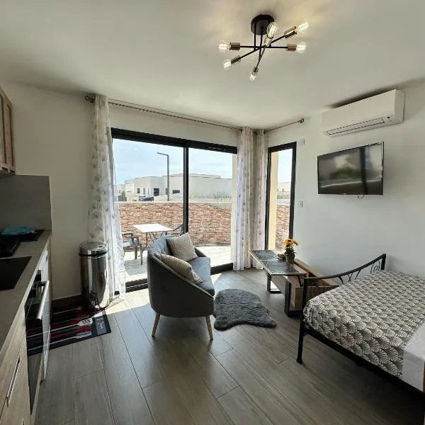 Studio et chambres V I P, hotel a Sérignan