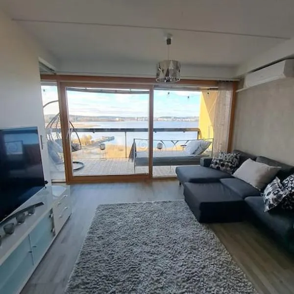 Moderni maisemakaksio asuntomessualueella, hotel in Jyväskylä