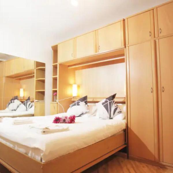 ApartaSuites London Emerald, London