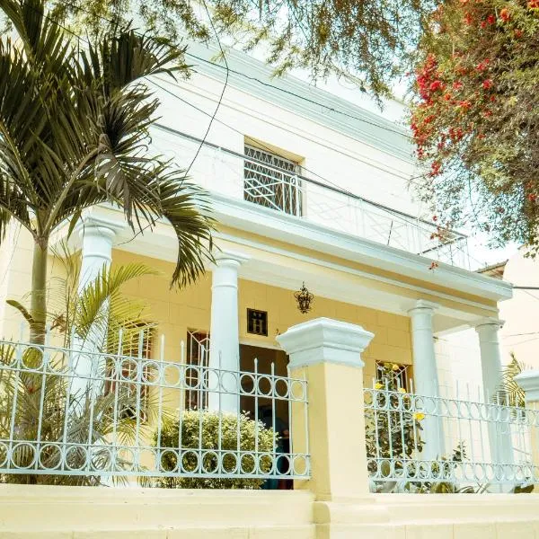 Hotel Las Palmeras, hotel in Piura