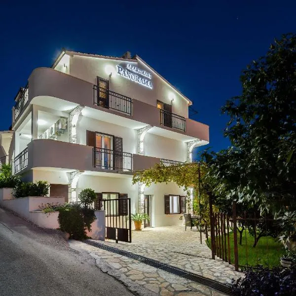 Apartments Panorama, hotel em Trogir