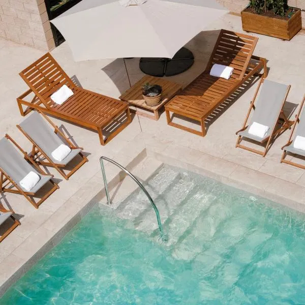 Hotel Bon Repòs l'Ametlla de Mar, hotel in L'Ametlla de Mar