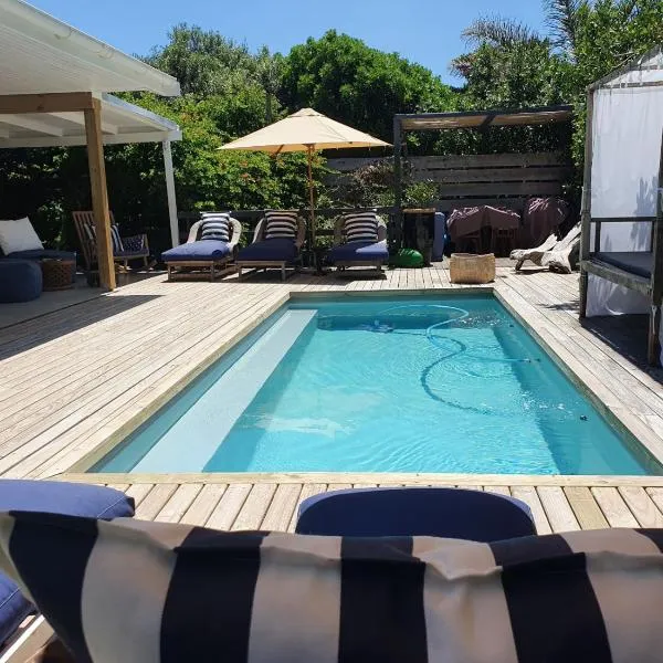 Long Story Guest House, hotel in Plettenberg Bay