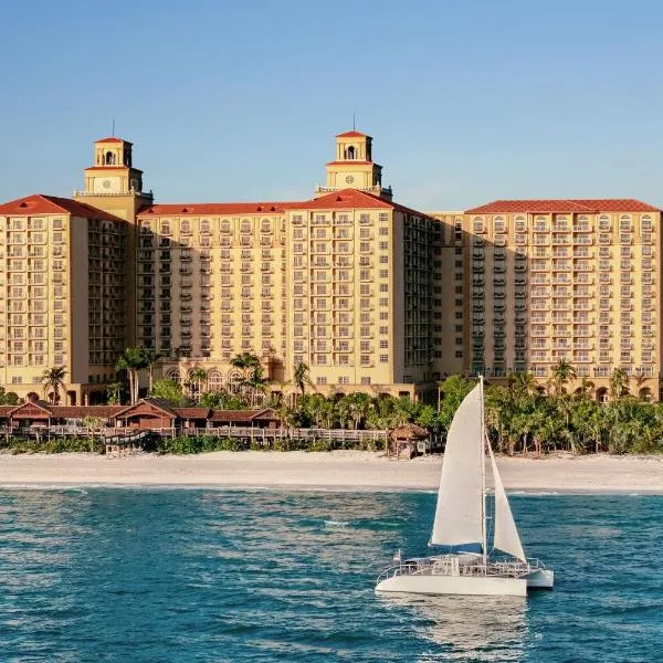 The Ritz-Carlton Naples, hotell Naplesis