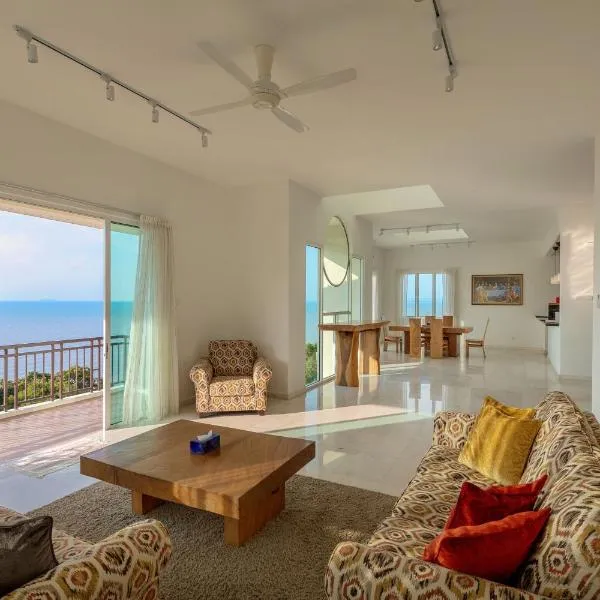Panoramic Seaview Holiday Home - Batu Ferringhi, hotel in Batu Ferringhi