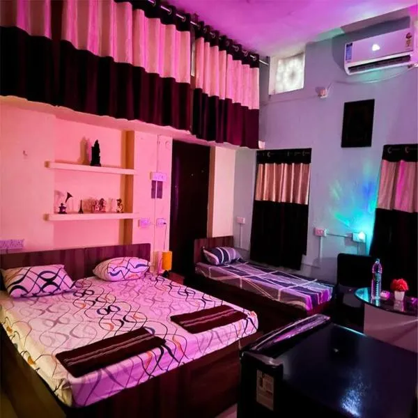 JP Homestay - Nayapalli, ξενοδοχείο σε Μπουμπάνεσβαρ