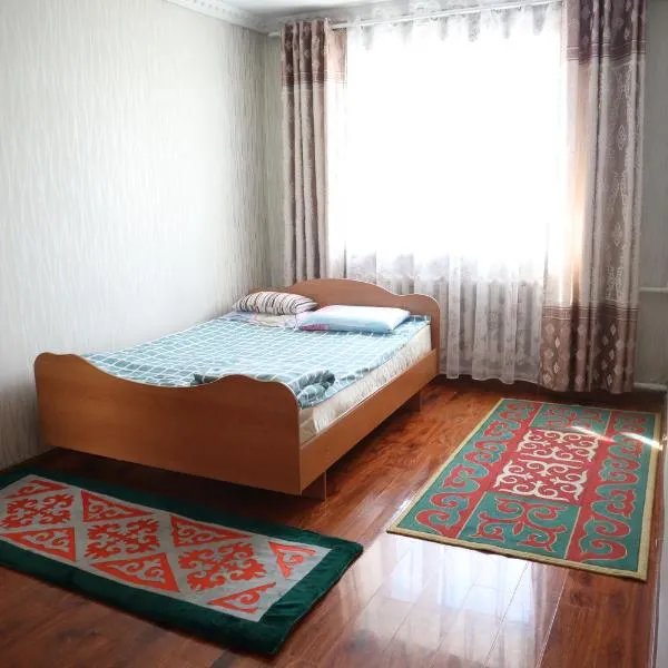 BTMongolia Hostel Tour Operator, hôtel à Ölgiy