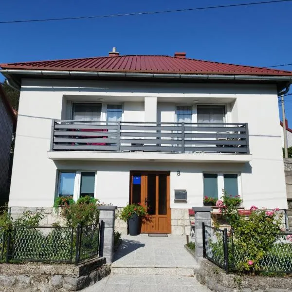 "Cattus" studio apartman, hotel in Fužine